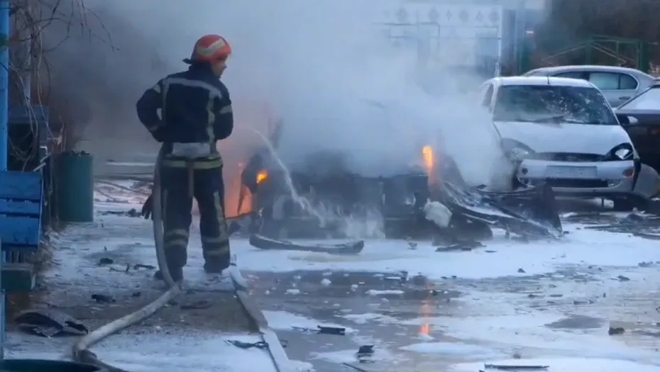 16643573-de0b-435b-984e-9ad26585c7b6
