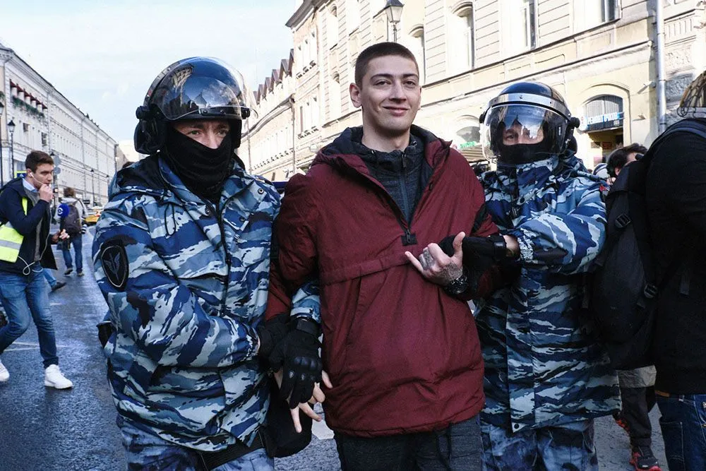 молодежь и путин митинг