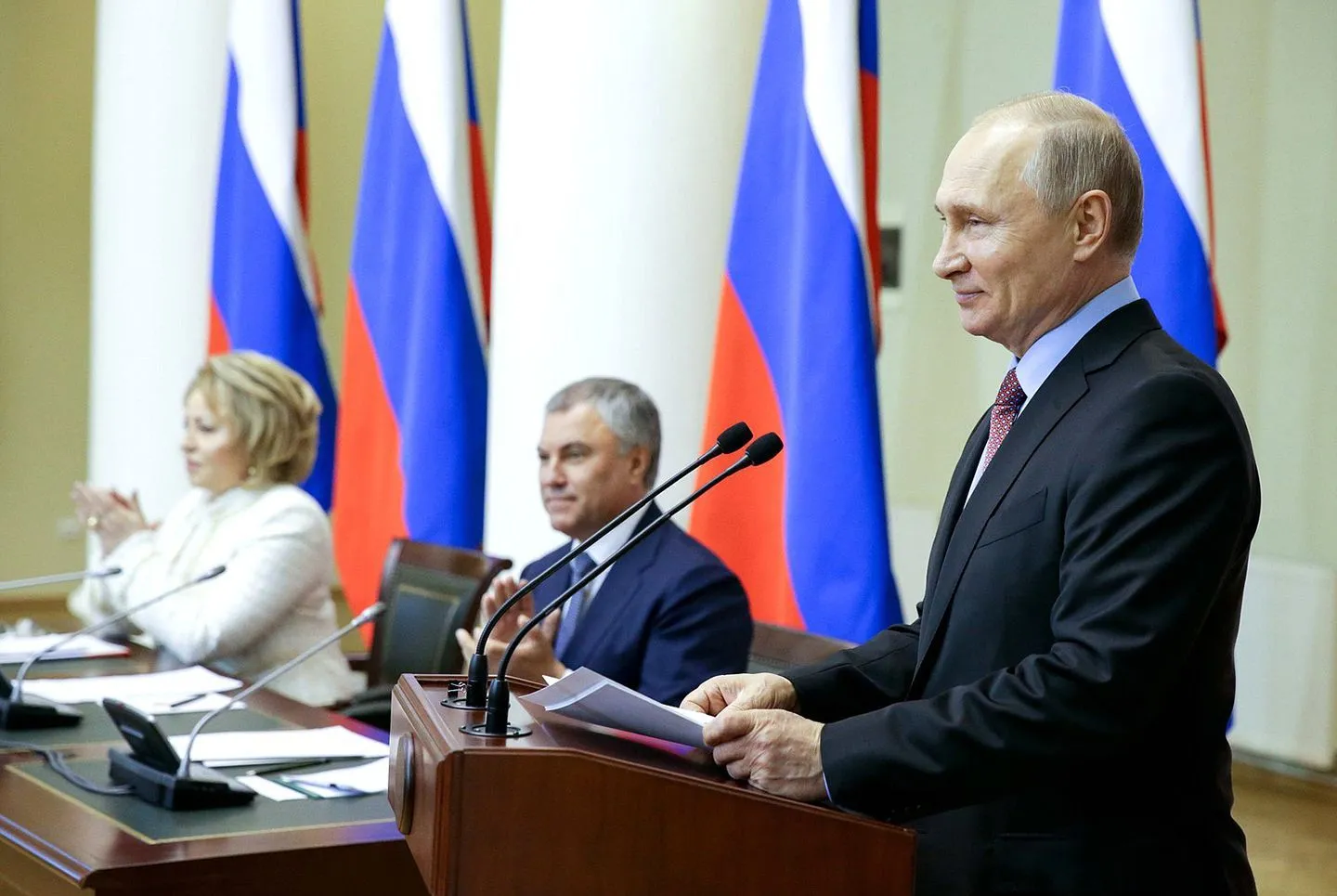 путен в думе