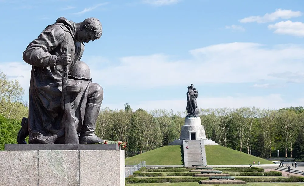 мемориалы совестким солдатам