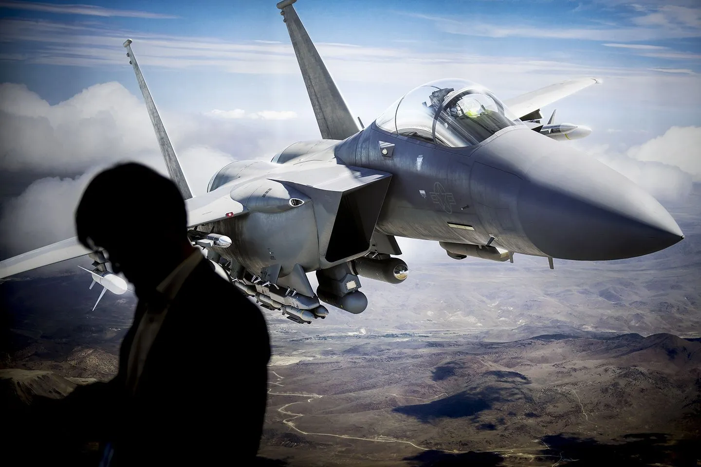 F35