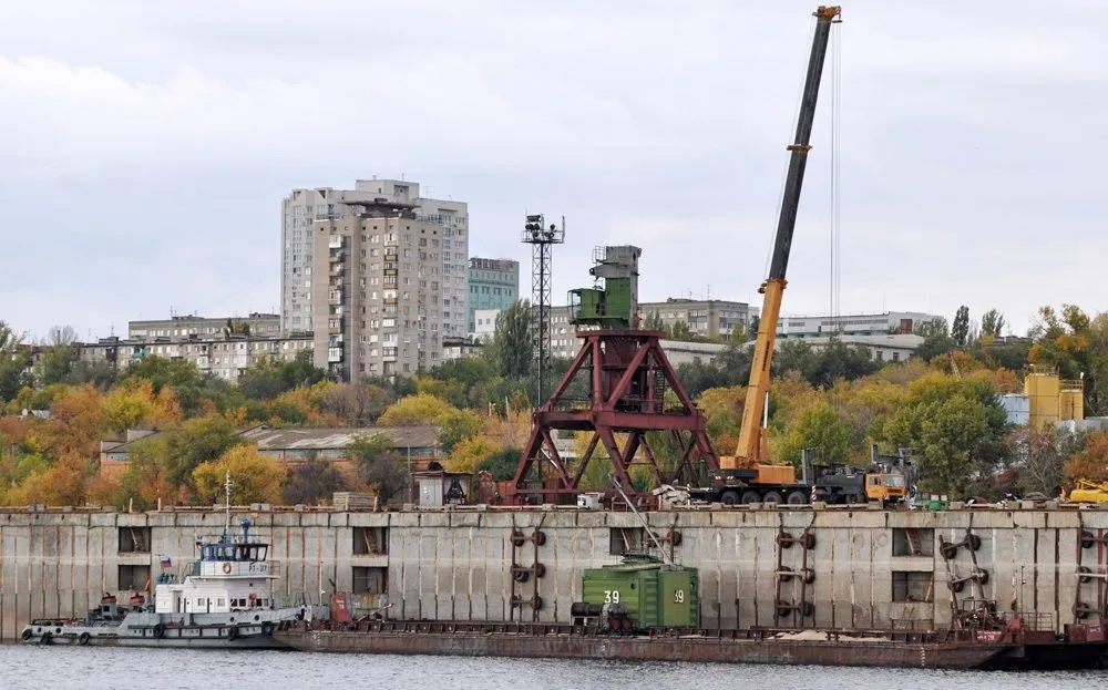В Волгограде на реке столкнулись прогулочный катамаран и сухогруз, есть погибшие
