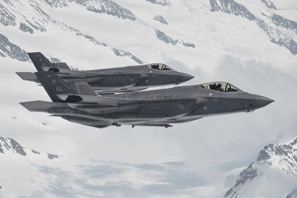f-35 истребитель самолет