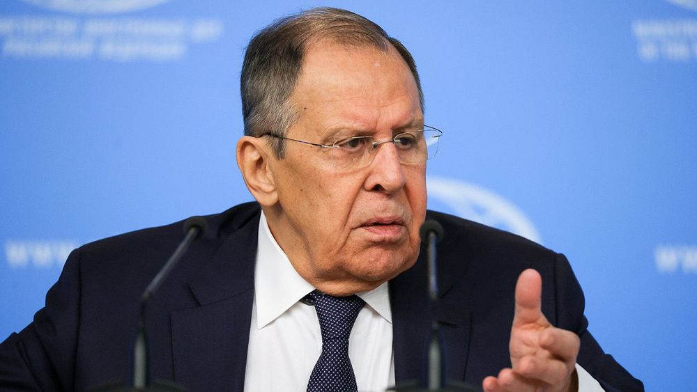 Пресс-конференция министра иностранных дел РФ Сергея Лаврова