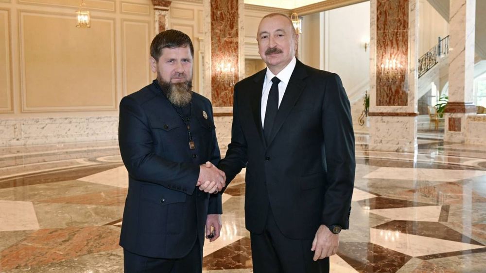 «Наша общая боль»: Кадыров выразил Алиеву соболезнования по поводу крушения самолета AZAL