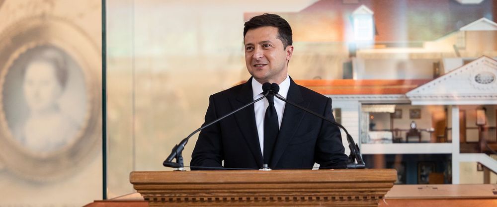 Зеленский рассказал, какие темы обсудит на встрече с Байденом