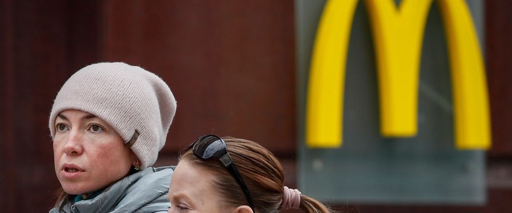 И вернуться под новым именем. McDonald's объявил об уходе из России