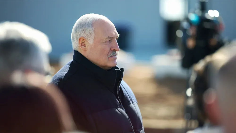 Лукашенко пригрозил «бахнуть» по недоброжелателям «Орешником» при необходимости