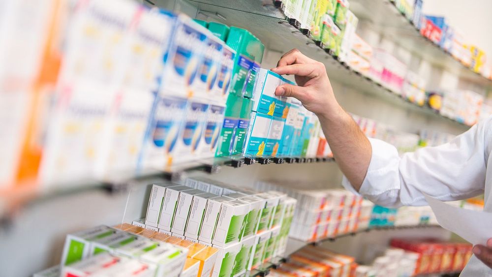 Medikamente in einer Apotheke