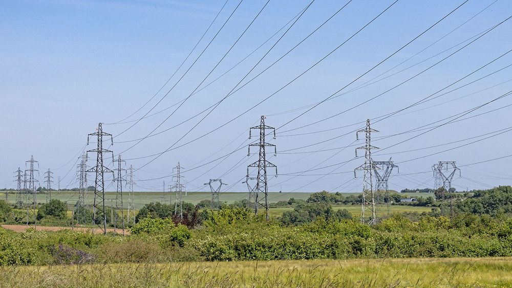 Pylônes de lignes à haute tension