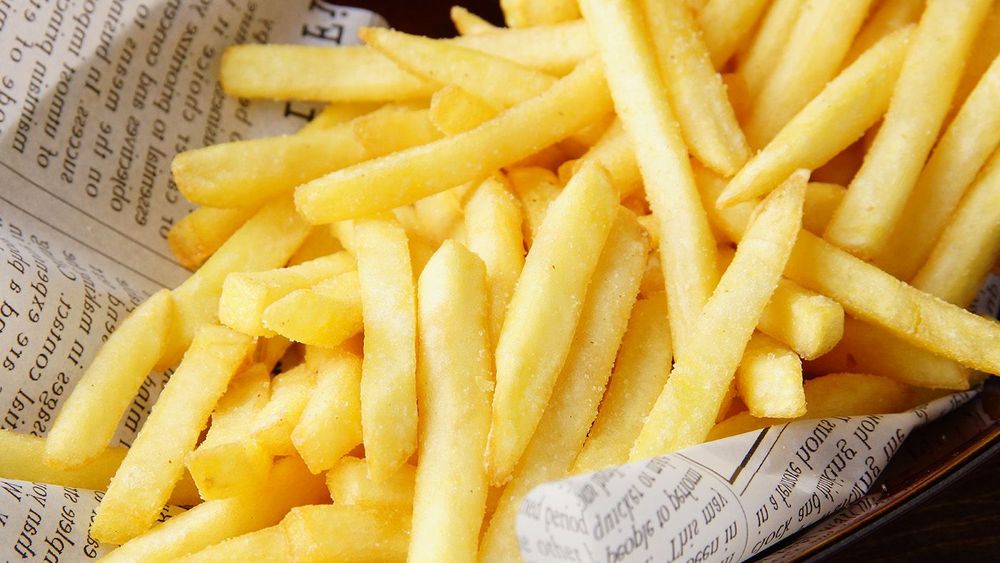 Ученые изобрели способ снизить вред картошки фри при сохранении вкуса