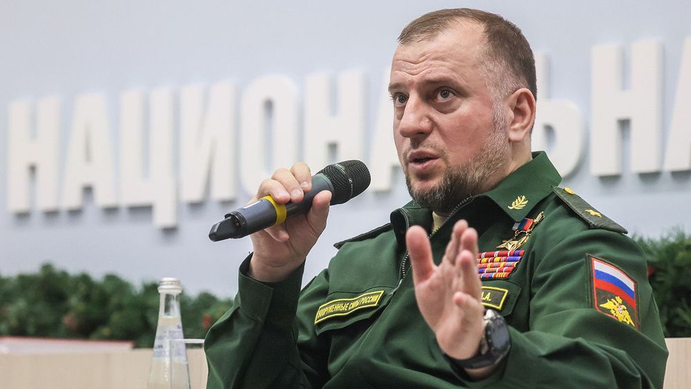 Chechnya's Akhmat unit commander Alaudinov meets with RANEPA students