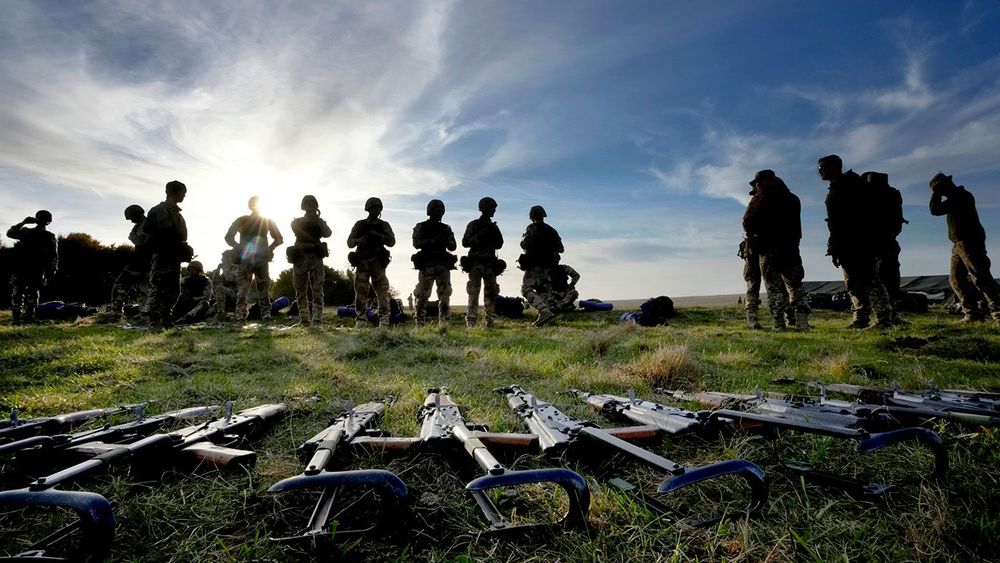 APTOPIX Britain Ukraine Troops Training