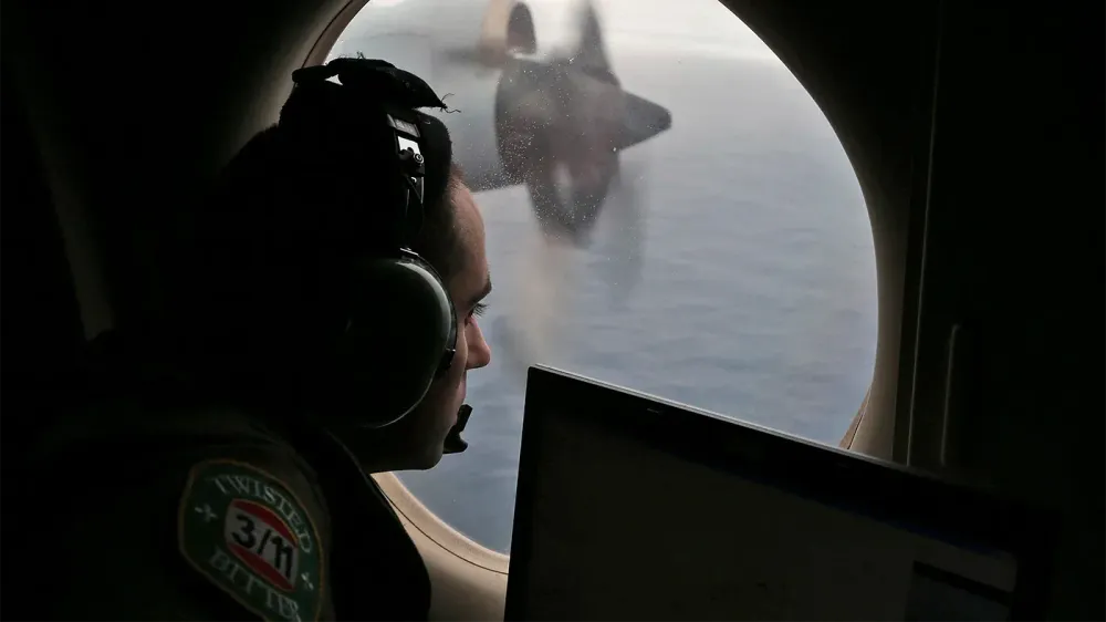 AP24065303841218