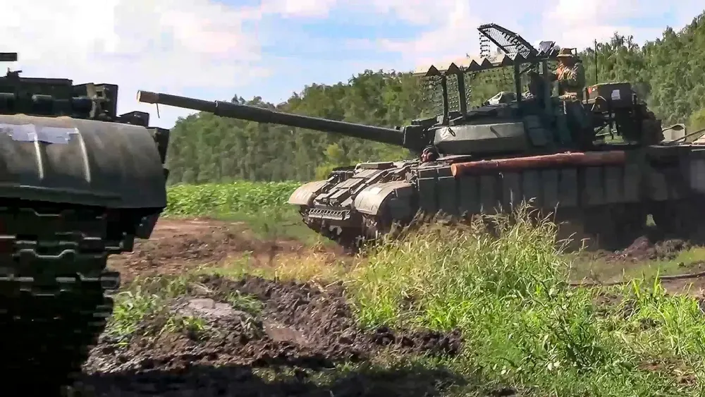 AP24223314273897