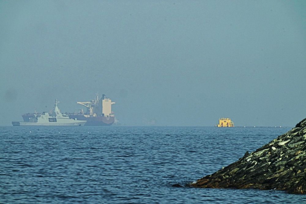 Emirates Iran War Strait of Hormuz