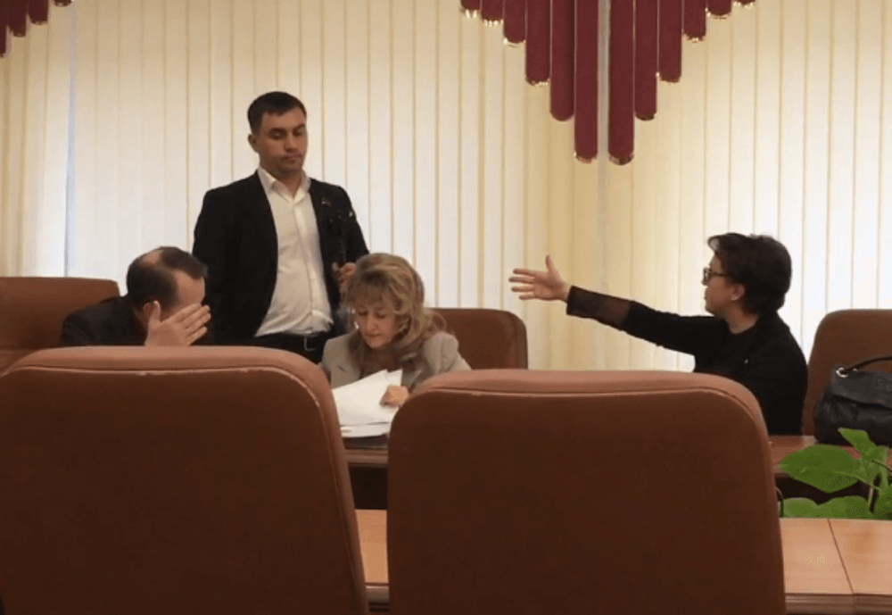 Министр труда Саратовской области: 3500 рублей в месяц достаточно для «минимальных физиологических потребностей»