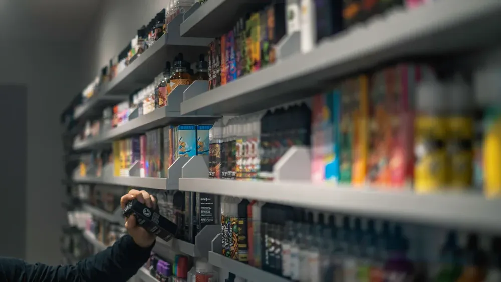 e-liquids-uk-hVcmxpYg1Gc-unsplash