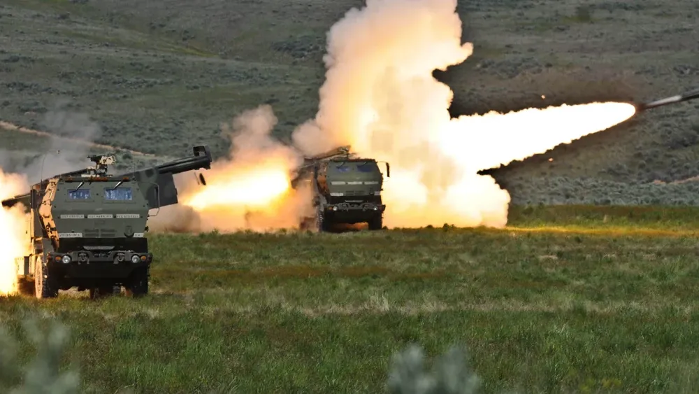 Firing_High_Mobility_Artillery_Rocket_systems