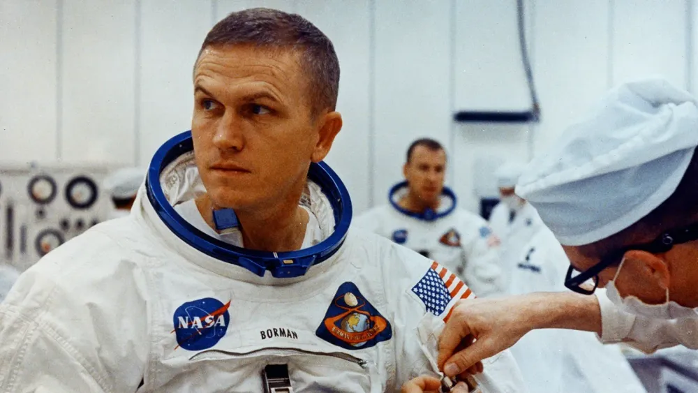 Frank_Borman_suiting_up_on_launch_day