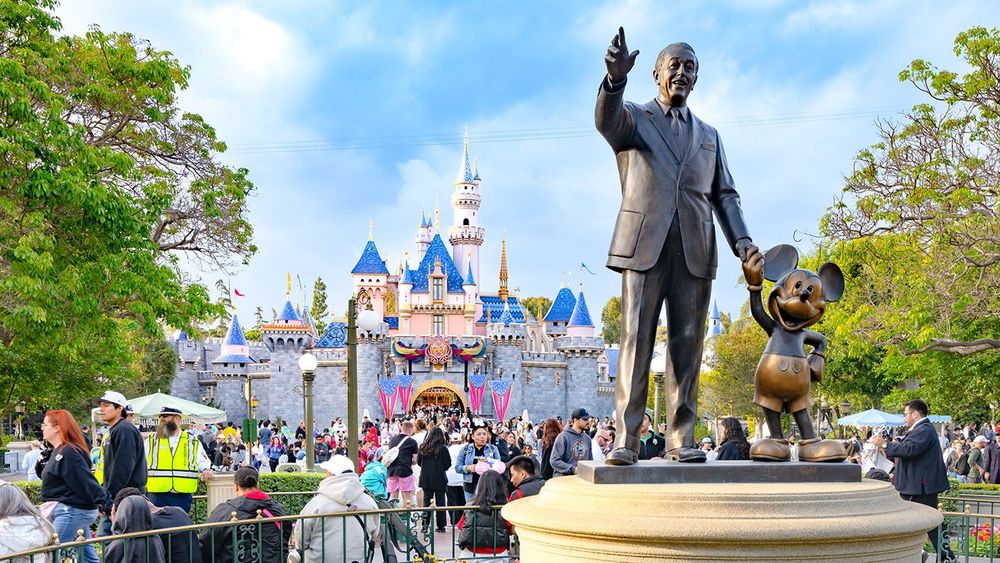 Anaheim Exteriors And Landmarks - 2025