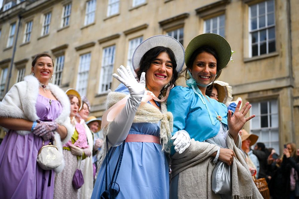 Grand Regency Costumed Promenade Heralds The Official Jane Austen Festival In The 250th Anniversary Year Of Her Birth