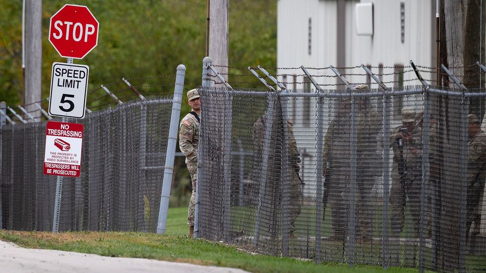 National Guard Arrives At Army Reserve Training Center South Of Chicago