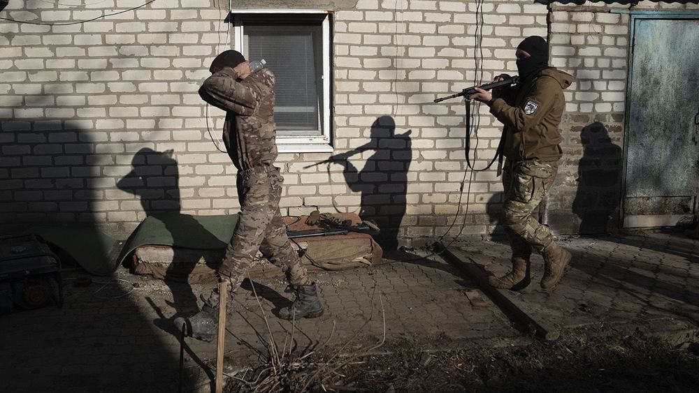 Captured Russian soldiers on frontline in Donetsk Oblast