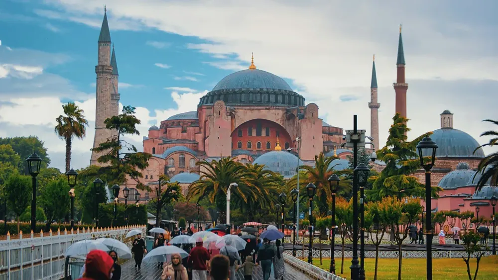 ibrahim-uzun-eBaTLe9cI3I-unsplash