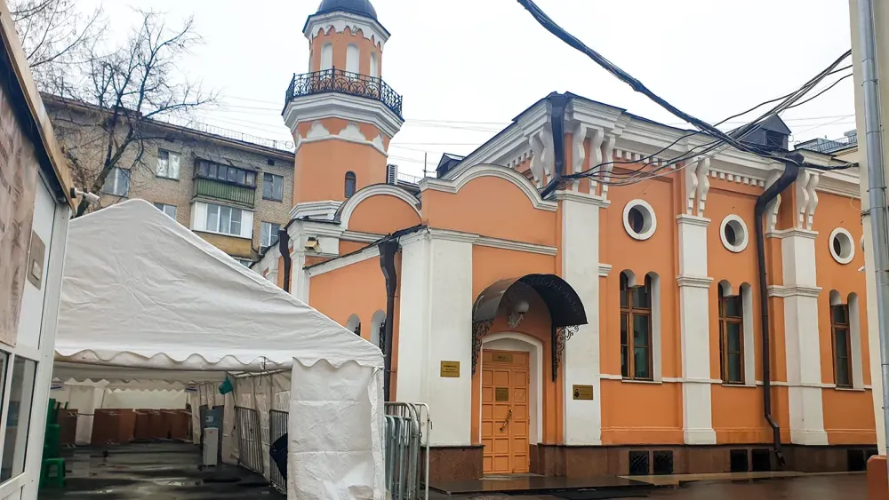 Историческая_мечеть_города_Москва,_рамадан_2022_г