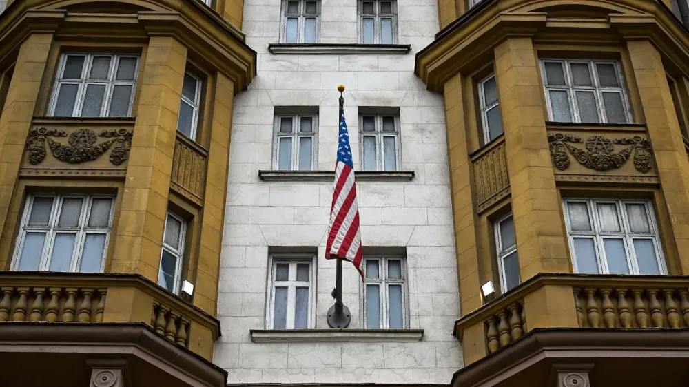KMO_185874_00306_1