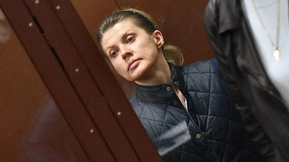 Экс-замглавы Минпросвещения Ракова написала явку с повинной