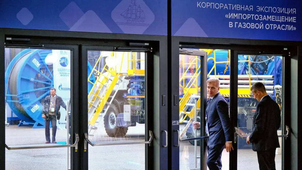 Путин: покинувшие Россию мировые бренды несут огромные убытки и оставляют после себя "неплохое наследство"