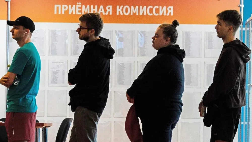 KMO_194952_00044_1