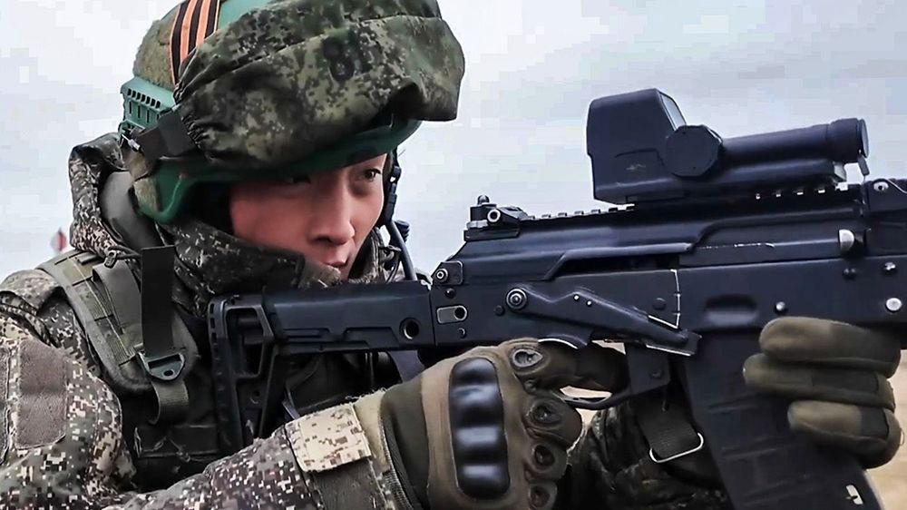 North Korean servicemen in combat training