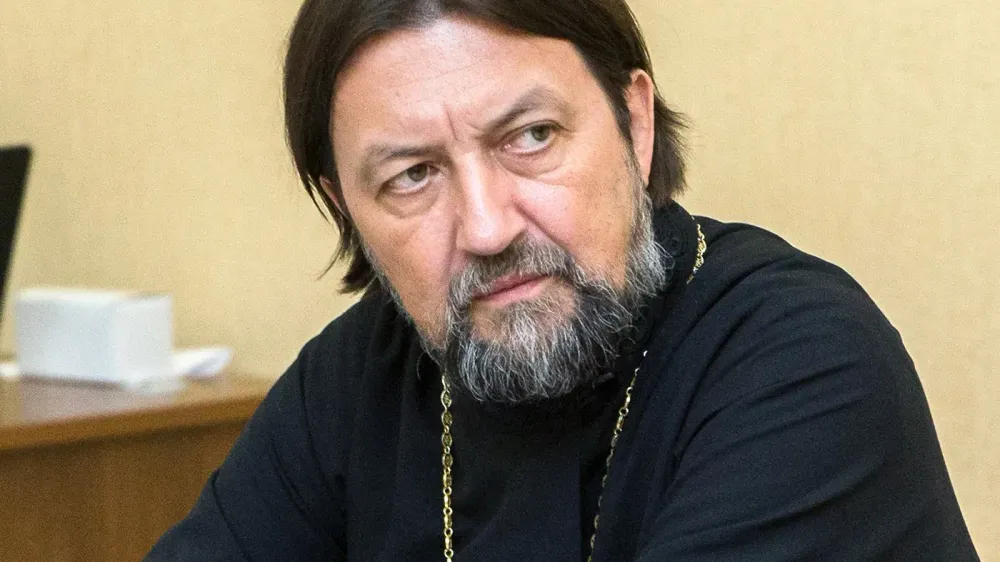 Протоиерей_Максим_Козлов_на_конференции_в_Пензе.12_ноября_2018_(часть_изображения)