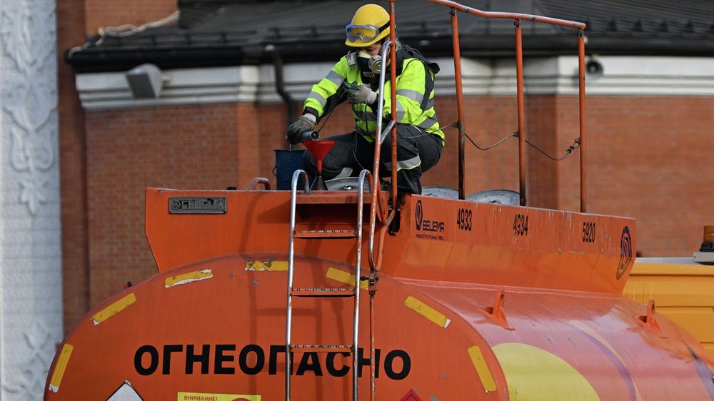 Поставка топлива на московские АЗС