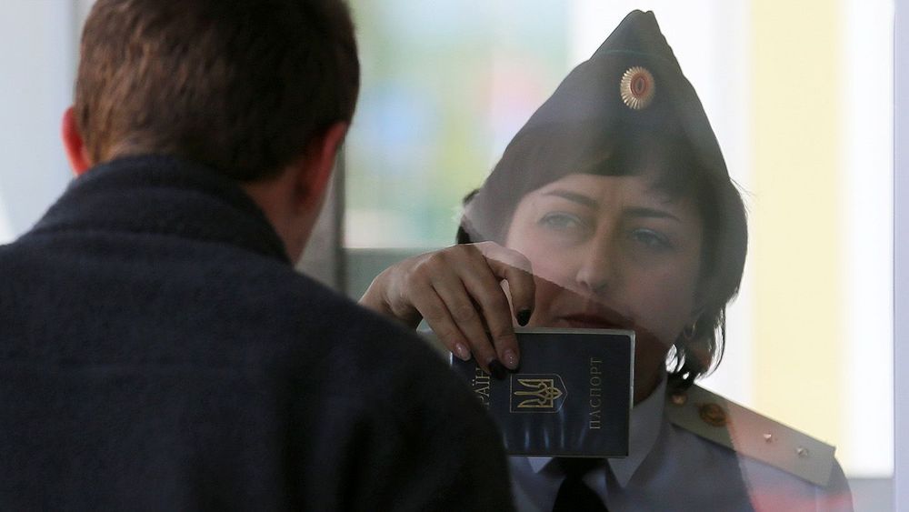 Graivoron border crossing on Russian-Ukrainian border opens