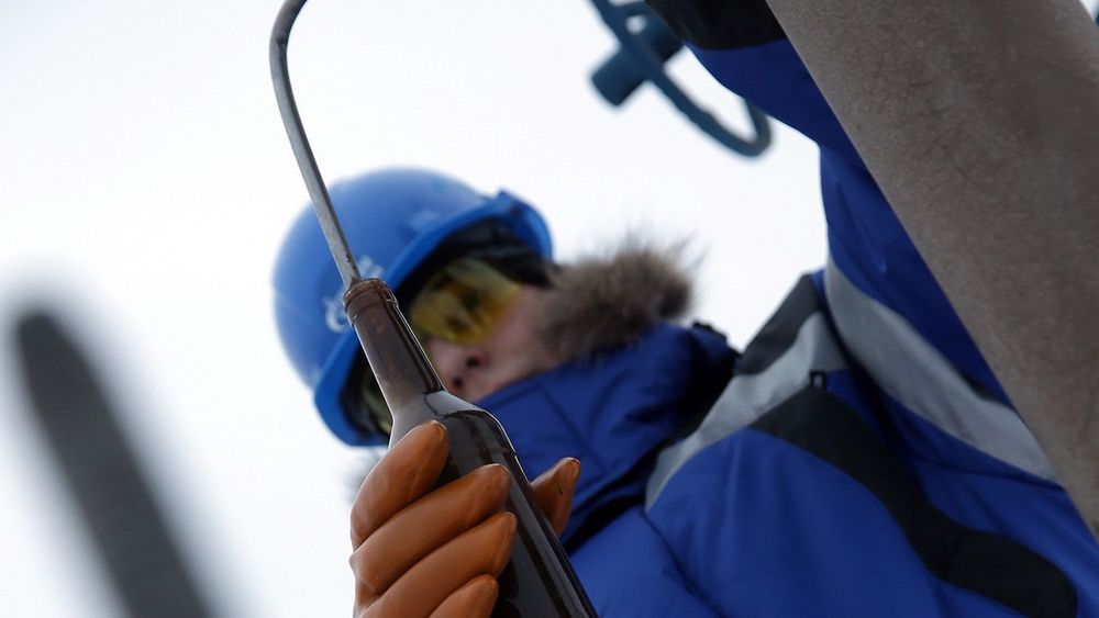 Oil extraction at Southern Priobskoye field, Khanty-Mansiysk Autonomous Area