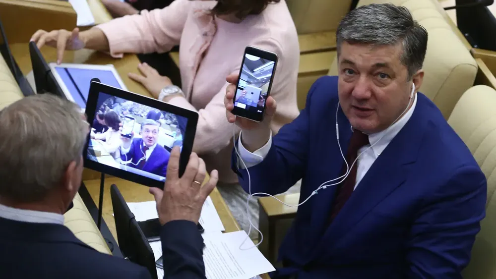 Депутат Курбанов ответил на угрозу Кадырова объявить ему кровную месть