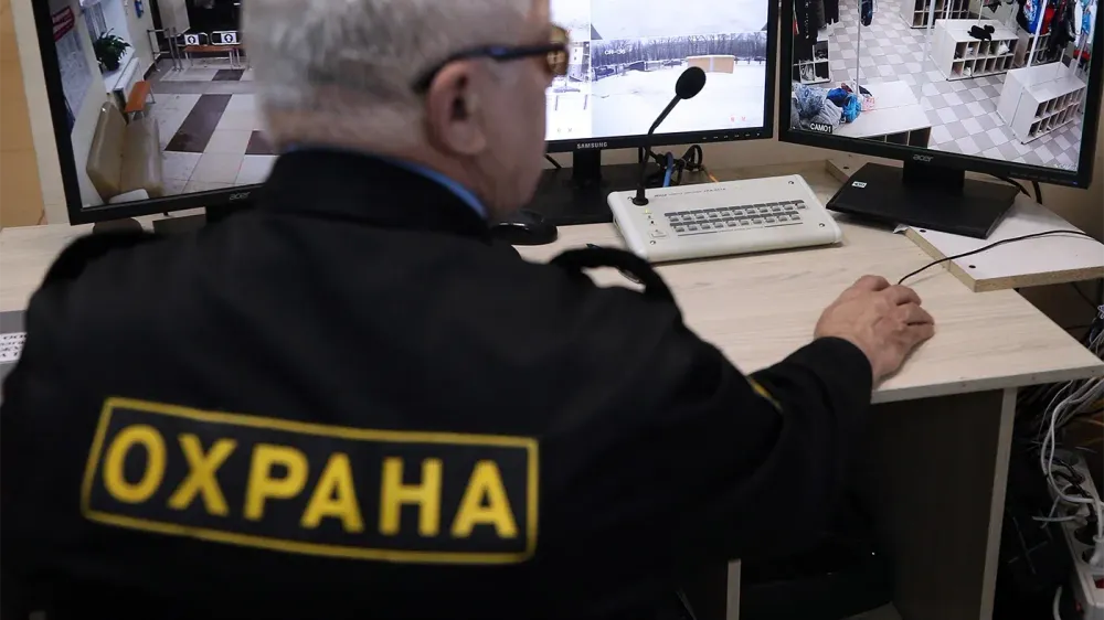 «Попытка узаконить сложившуюся практику». Для чего Госдума хочет расширить полномочия ЧОП