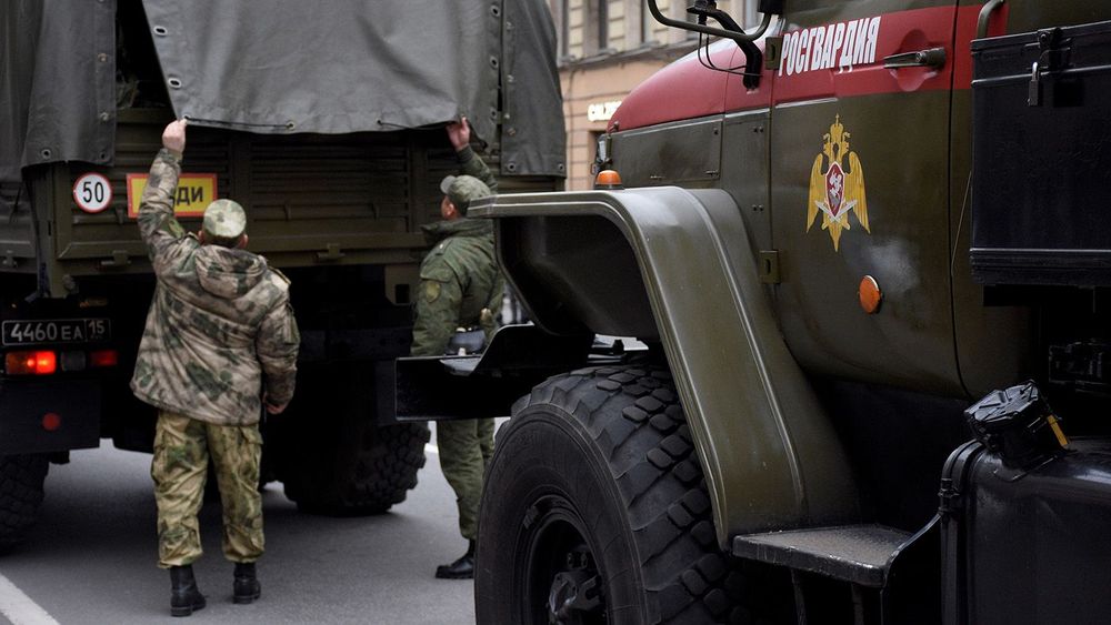Во время протестной акции. Санкт-Петербург. Россия.