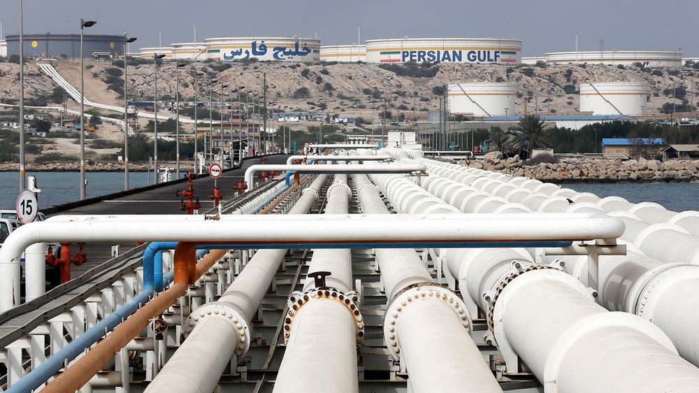 US reimposes all sanctions on Iran