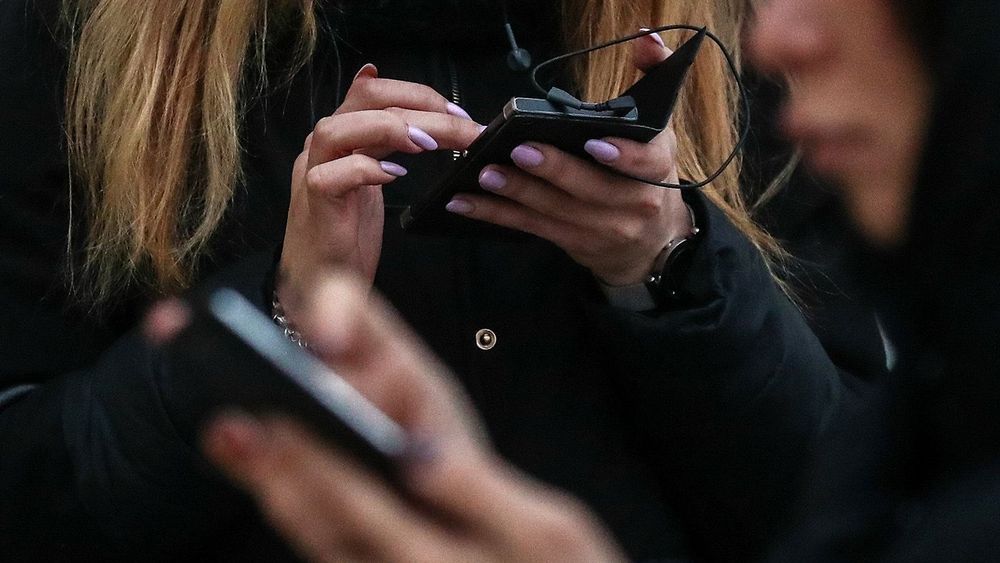 Mobile communications