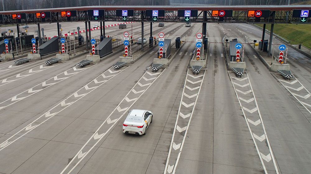 M11 toll motorway linking Moscow with St Petersburg