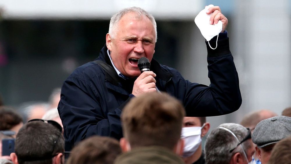 Minsk rally collects signatures in support of presidential hopefuls