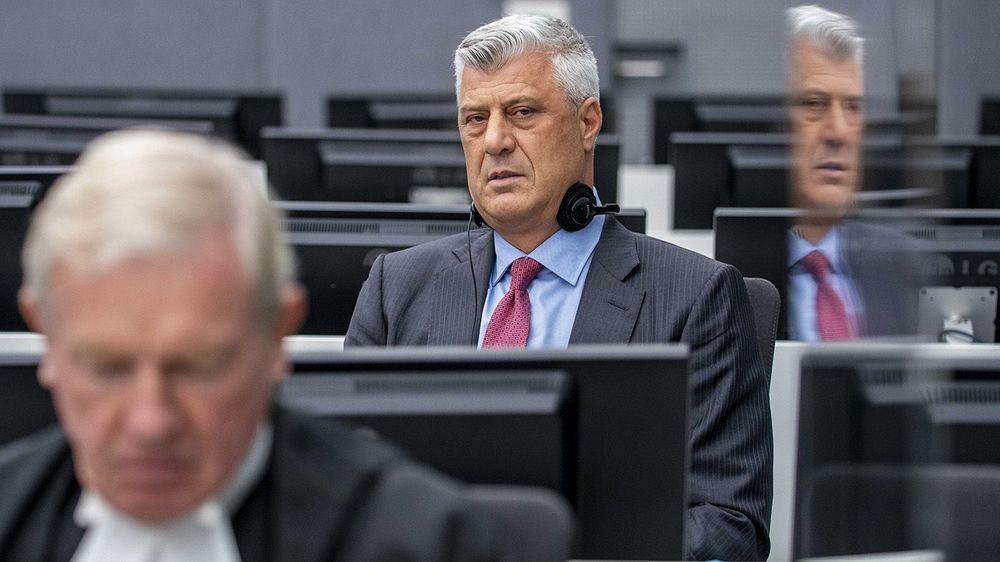 Бывший лидер непризнанного Косова Хашим Тачи выступил на первичной явке Специального суда по Косово в Гааге
