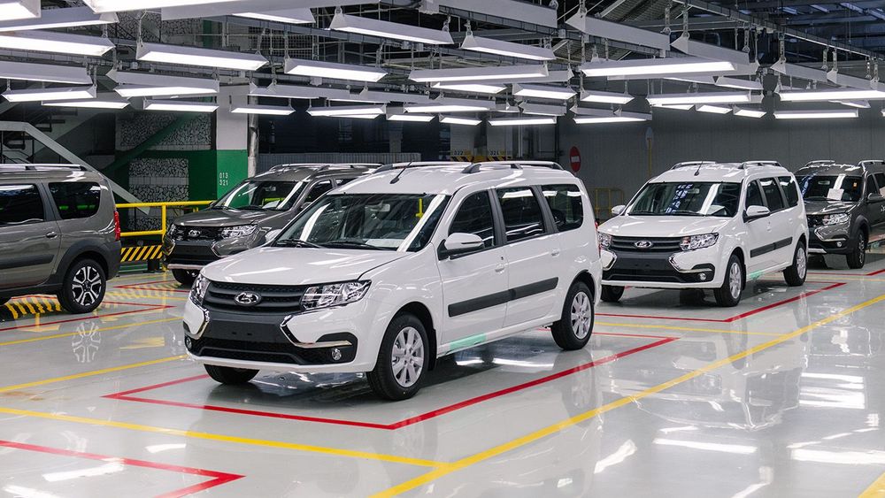 Старт производства обновленного Lada Largus