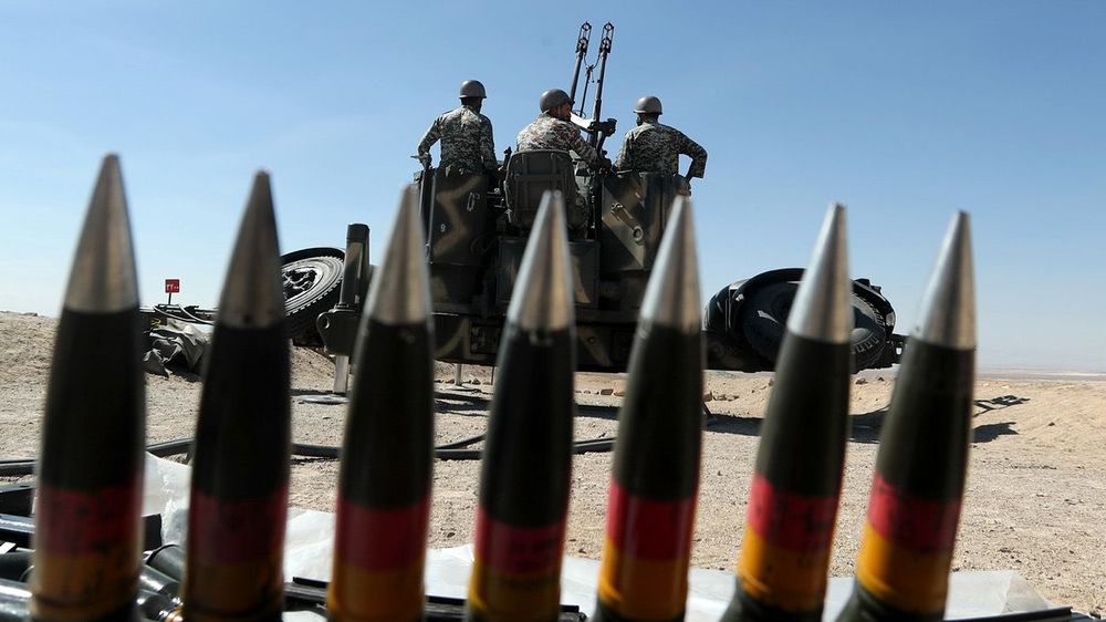 Iran holds military air defence exercise in central of Iran