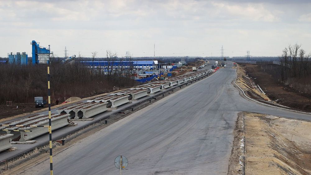 New section of Russia's M4 Don federal motorway under construction